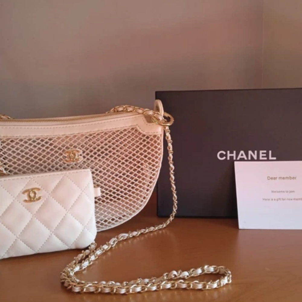 SOLD Chanel Mesh Chain Mini Bag with Coin Purse - Picture 2 of 2